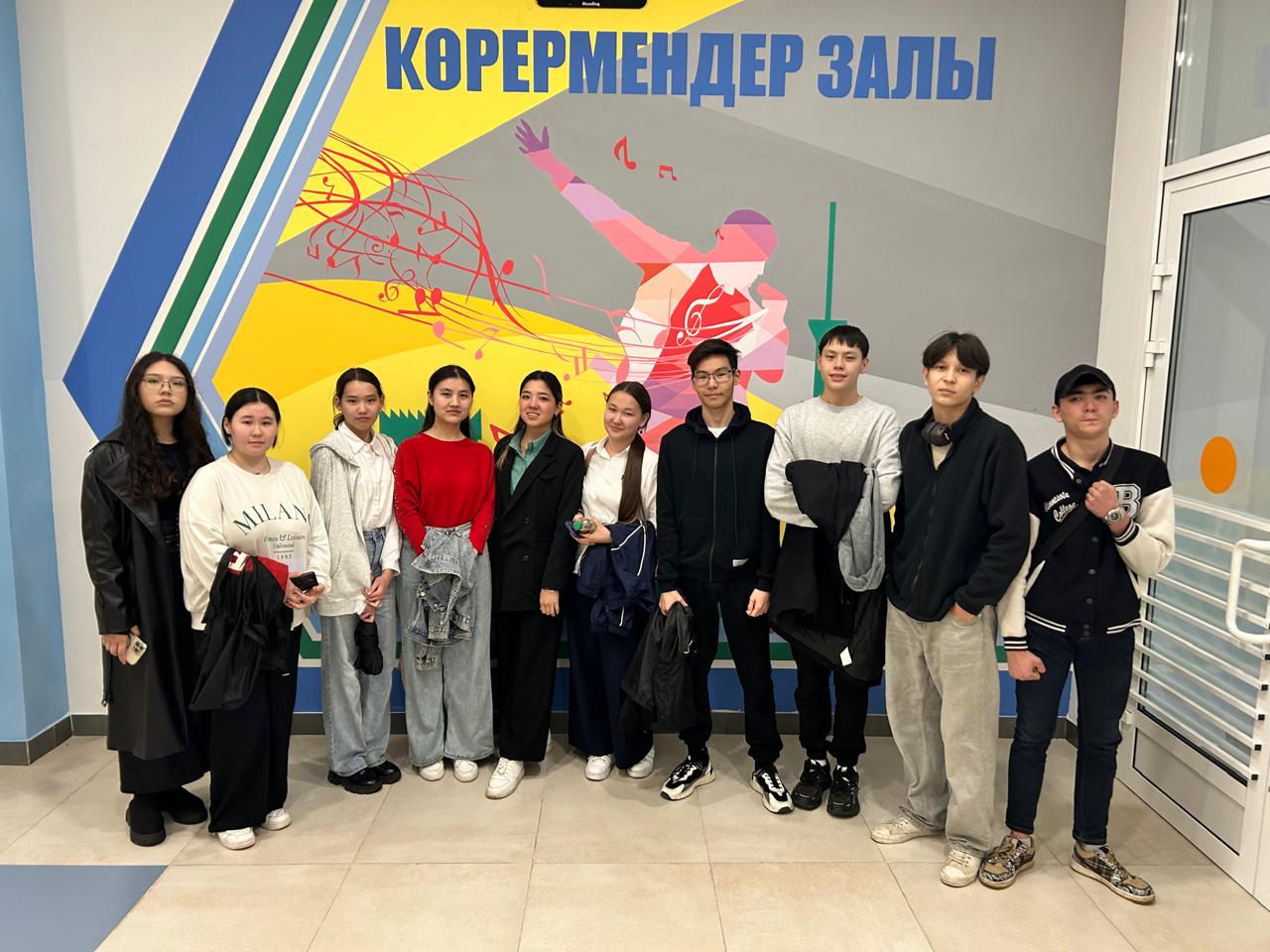 "SDU Extension School" семинарына 10 сынып оқушылары барып қайтты.