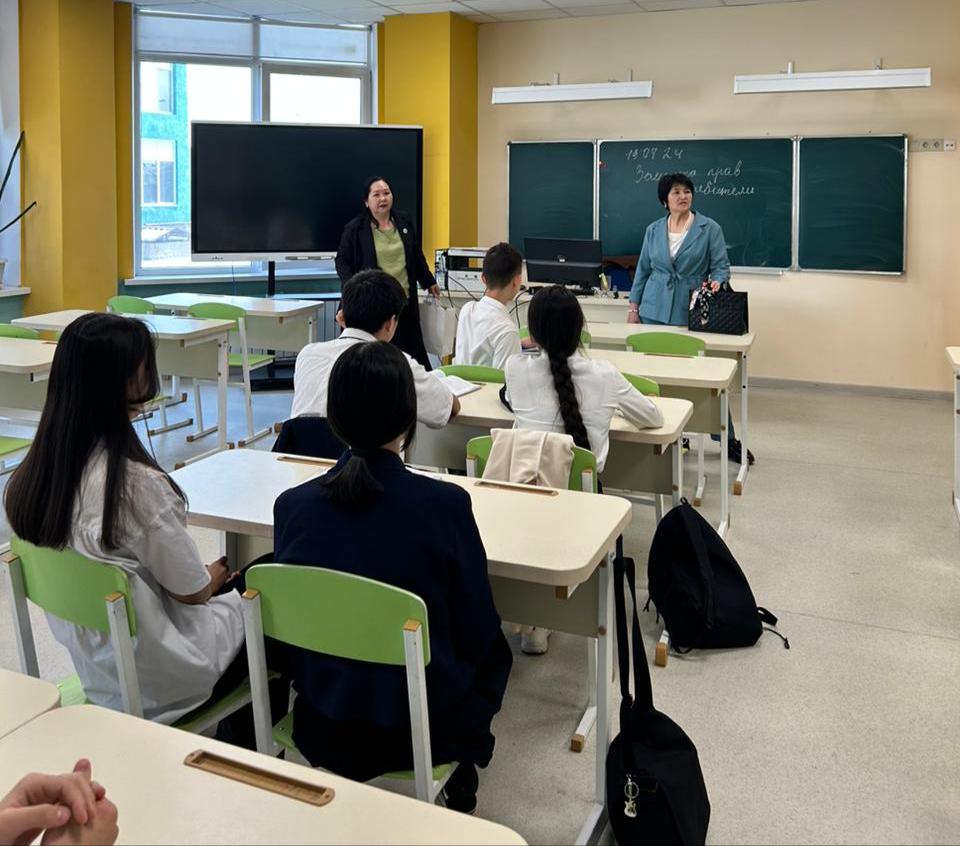 «КазАди»  колледжінің белсенді  өкілі келді