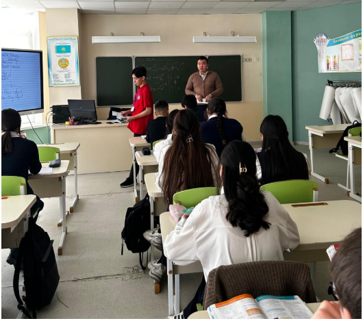 «Алматы энергетика және электрондық технологиялар колледжінің өкілдері келді